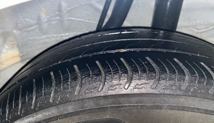2022 Honda Amaze 1.2L I-VTEC VX CVT, Petrol, Automatic, 53,189 km, Left Rear Tyre Tread