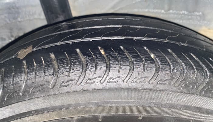2022 Honda Amaze 1.2L I-VTEC VX CVT, Petrol, Automatic, 53,189 km, Right Rear Tyre Tread