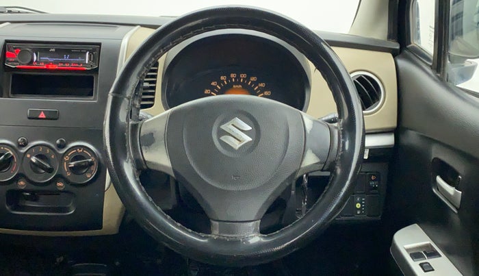2017 Maruti Wagon R 1.0 LXI CNG, CNG, Manual, 55,367 km, Steering Wheel Close Up