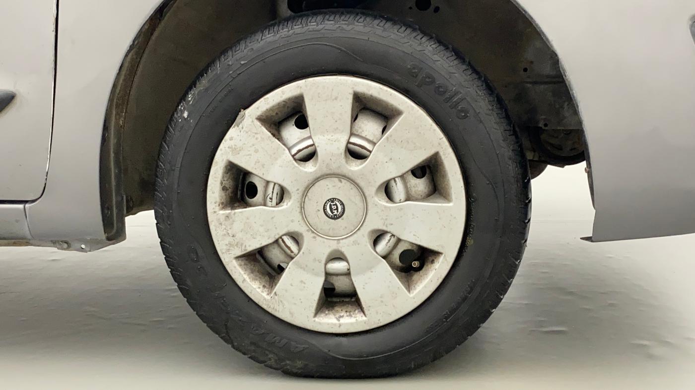 2017 Maruti Wagon R 1.0 LXI CNG, CNG, Manual, 55,367 km, Right Front Wheel