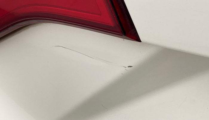 2019 Mahindra XUV300 W8 (O) DIESEL  AT, Diesel, Automatic, 54,795 km, Dicky (Boot door) - Minor scratches