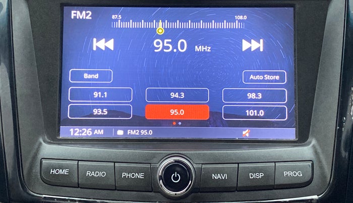 2019 Mahindra XUV300 W8 (O) DIESEL  AT, Diesel, Automatic, 54,795 km, Infotainment System