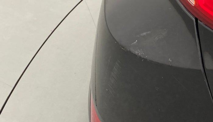 2017 Hyundai Verna 1.6 VTVT SX AT, Petrol, Automatic, 57,506 km, Rear bumper - Minor scratches
