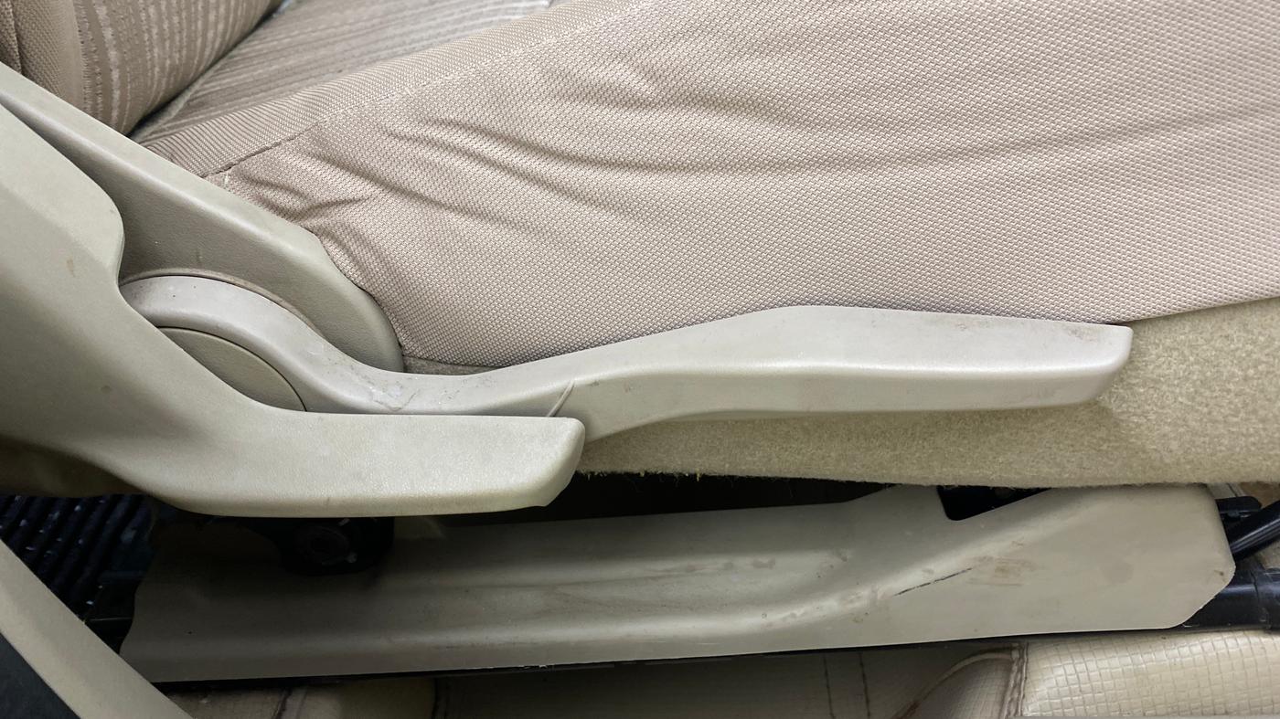 2019 Maruti Dzire VXI, Petrol, Manual, 77,247 km, Driver Side Adjustment Panel