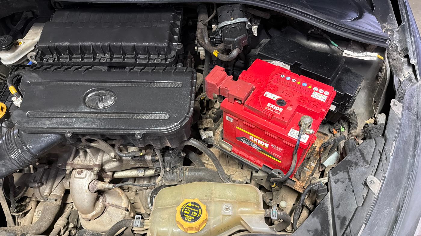 2022 Tata TIGOR XZ PLUS CNG, CNG, Manual, 49,342 km, Engine View - Left
