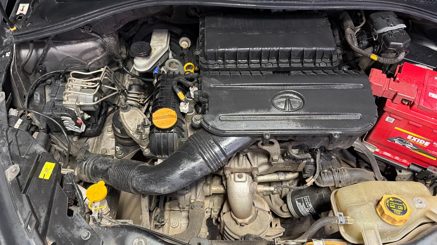 2022 Tata TIGOR XZ PLUS CNG, CNG, Manual, 49,342 km, Engine View - Right