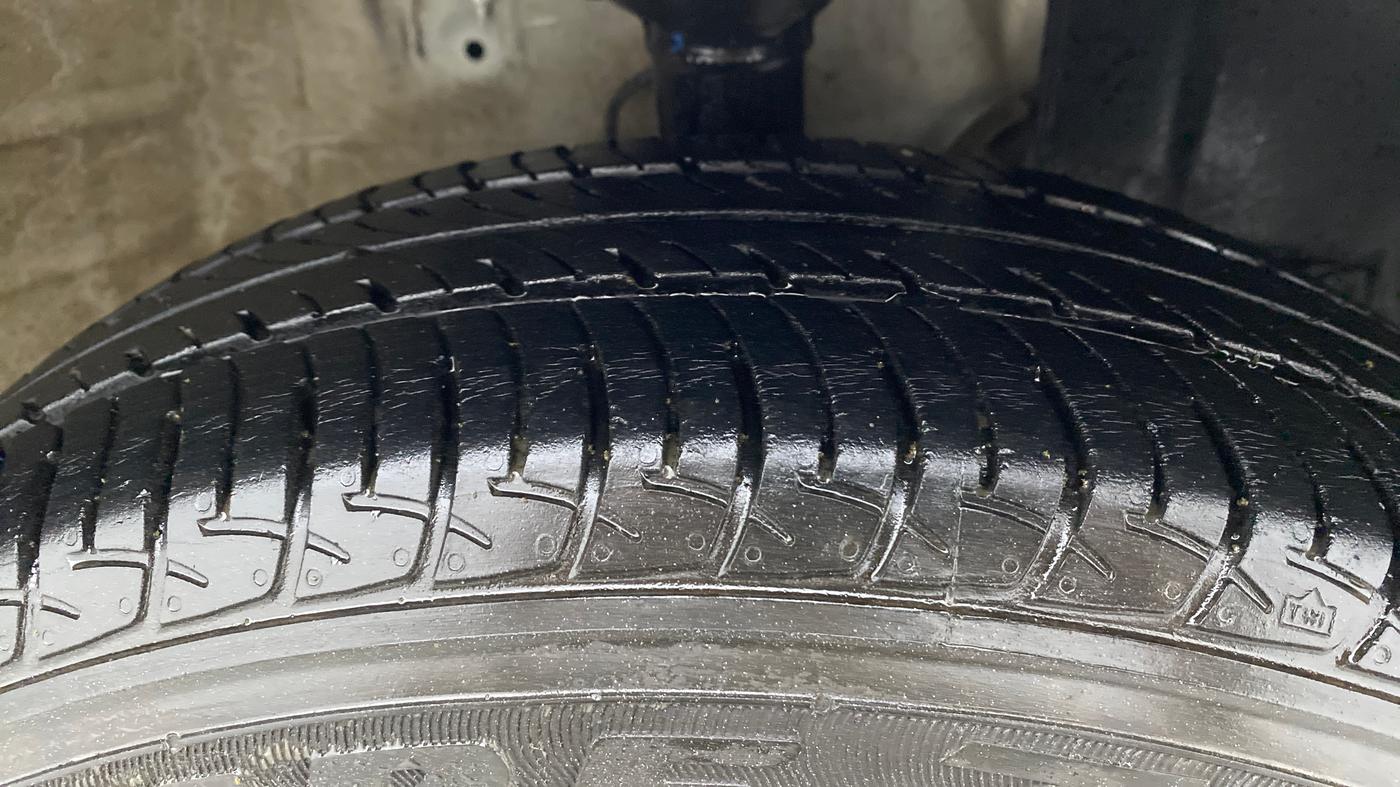 2020 Maruti New Wagon-R VXI 1.0, Petrol, Manual, 21,533 km, Right Front Tyre Tread
