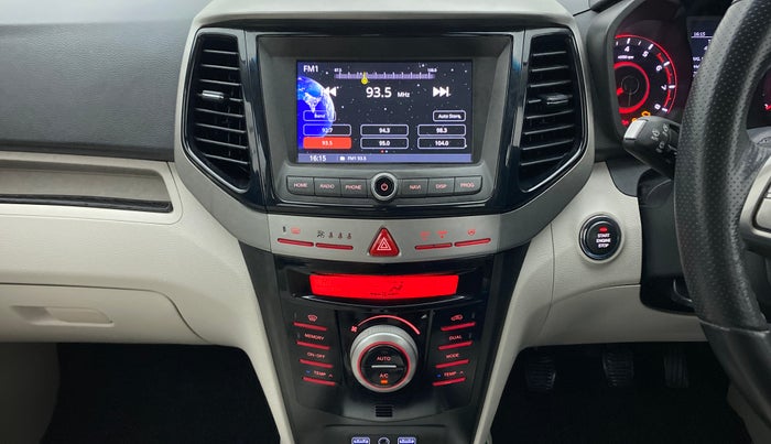 2019 Mahindra XUV300 W8 (O) 1.2 PETROL, Petrol, Manual, 53,609 km, Air Conditioner