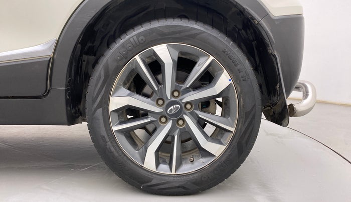 2019 Mahindra XUV300 W8 (O) 1.2 PETROL, Petrol, Manual, 53,609 km, Left Rear Wheel