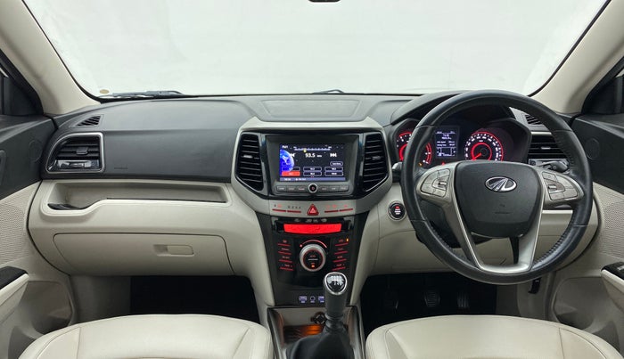 2019 Mahindra XUV300 W8 (O) 1.2 PETROL, Petrol, Manual, 53,609 km, Dashboard