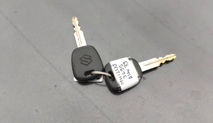 2018 Maruti Alto K10 VXI (O) AMT, Petrol, Automatic, 19,500 km, Key Close Up