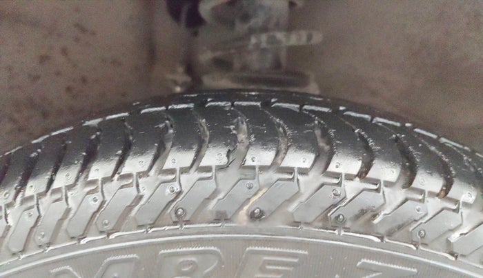 2018 Maruti Alto K10 VXI (O) AMT, Petrol, Automatic, 19,500 km, Right Front Tyre Tread