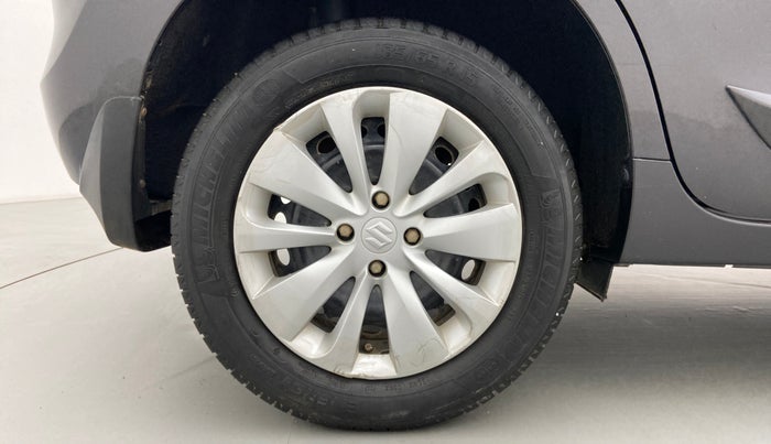 2017 Maruti Baleno DELTA PETROL 1.2, Petrol, Manual, 73,811 km, Right Rear Wheel