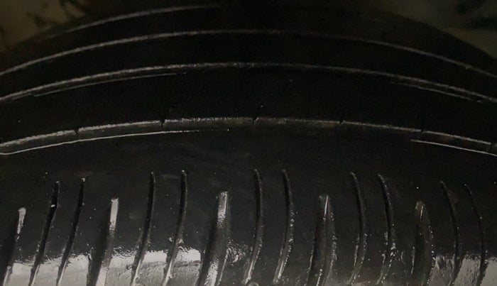 2021 Hyundai VENUE SX 1.0 TURBO IMT, Petrol, Manual, 39,844 km, Right Front Tyre Tread