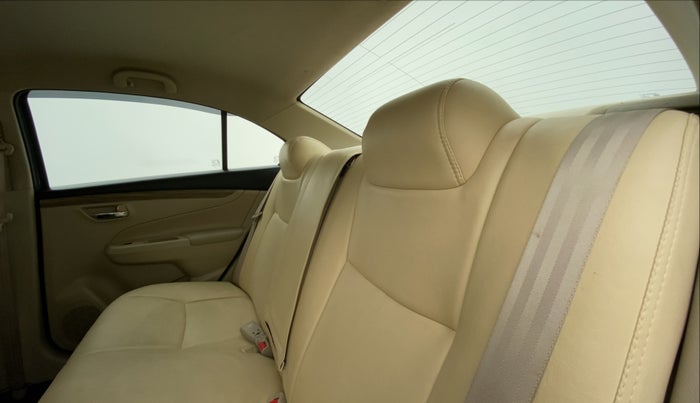 2022 Maruti Ciaz DELTA 1.5 SHVS MT PETROL, Petrol, Manual, 16,149 km, Right Side Rear Door Cabin