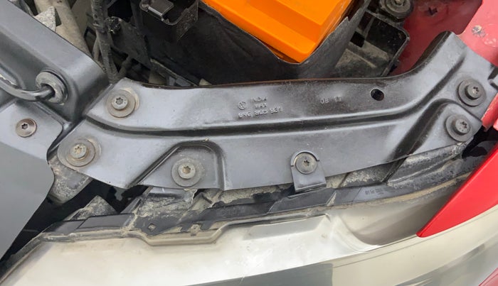 2011 Volkswagen Polo TRENDLINE 1.2L PETROL, Petrol, Manual, 82,833 km, Left headlight - Clamp has minor damage
