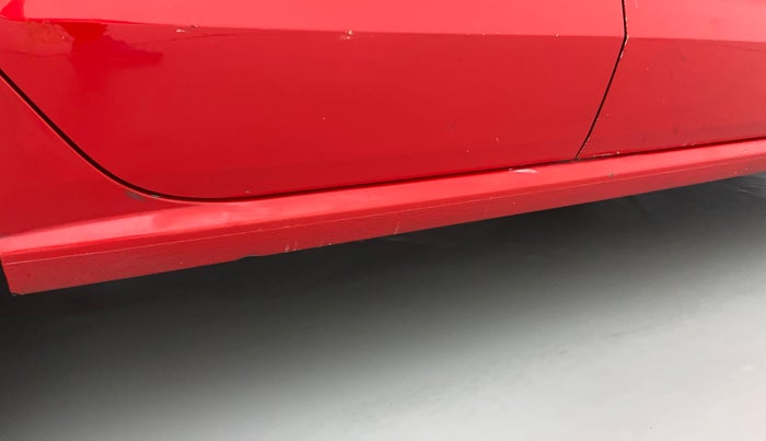 2011 Volkswagen Polo TRENDLINE 1.2L PETROL, Petrol, Manual, 82,833 km, Right running board - Minor scratches