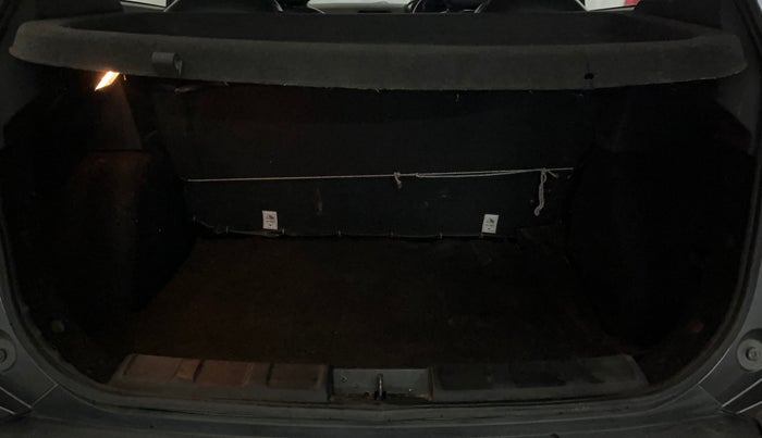 2022 Tata NEXON XM PETROL, Petrol, Manual, 27,608 km, Boot Inside