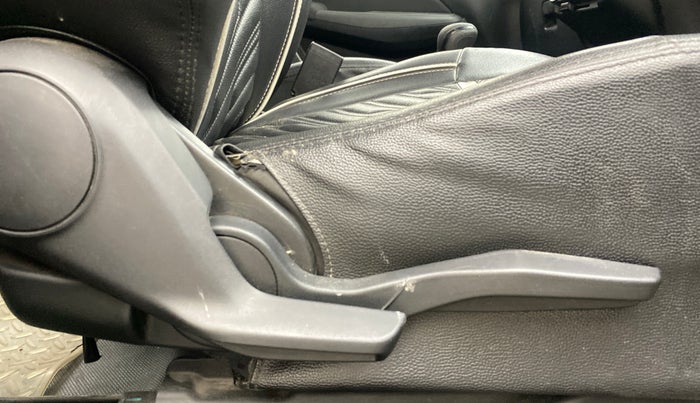 2018 Maruti Swift VDI AMT, Diesel, Automatic, 79,052 km, Driver Side Adjustment Panel