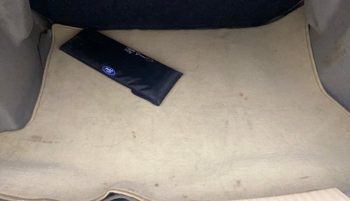 2016 Ford Figo Aspire TITANIUM 1.2 PETROL, Petrol, Manual, 36,486 km, Boot Inside