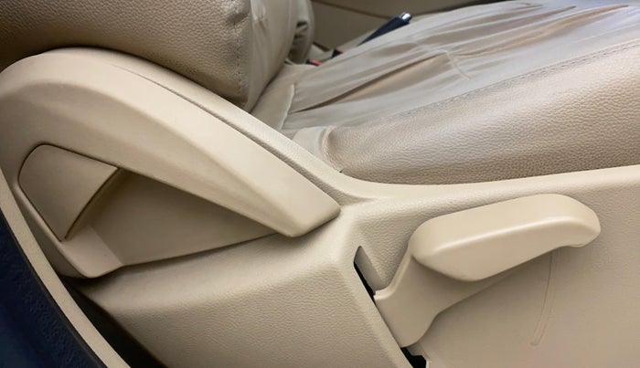 2016 Ford Figo Aspire TITANIUM 1.2 PETROL, Petrol, Manual, 36,486 km, Driver Side Adjustment Panel