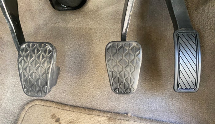 2016 Ford Figo Aspire TITANIUM 1.2 PETROL, Petrol, Manual, 36,486 km, Pedals