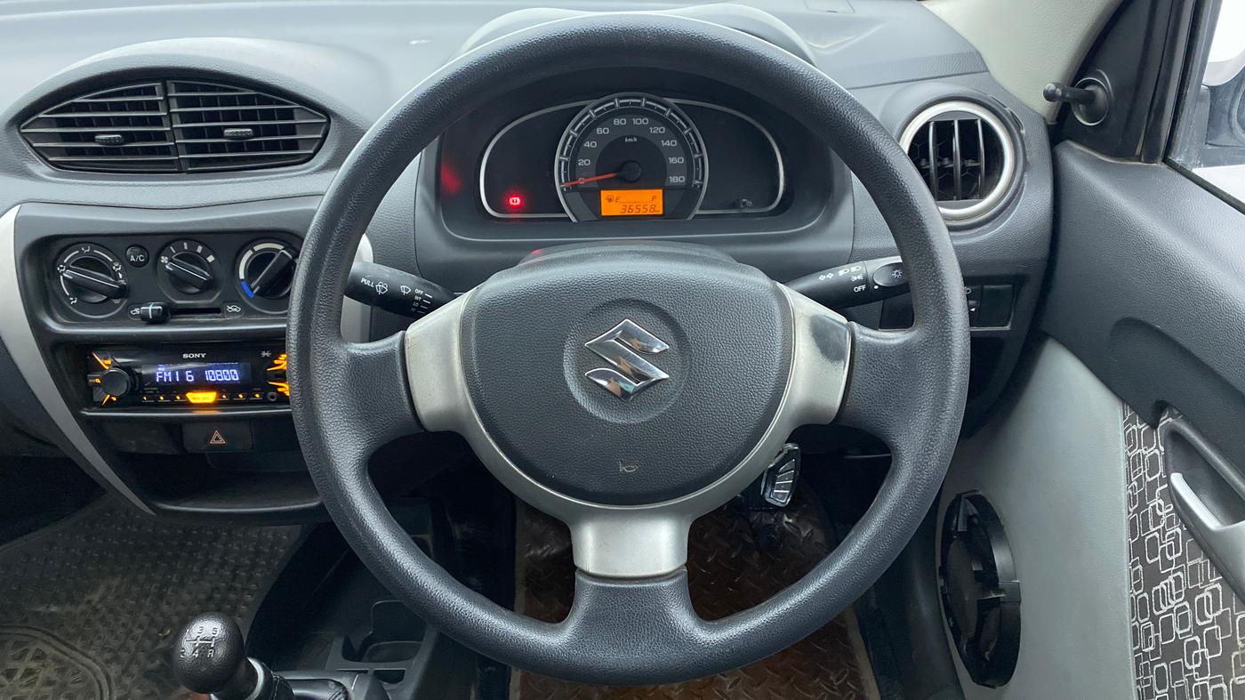 2017 Maruti Alto 800 LXI, Petrol, Manual, 36,597 km, Steering Wheel Close Up