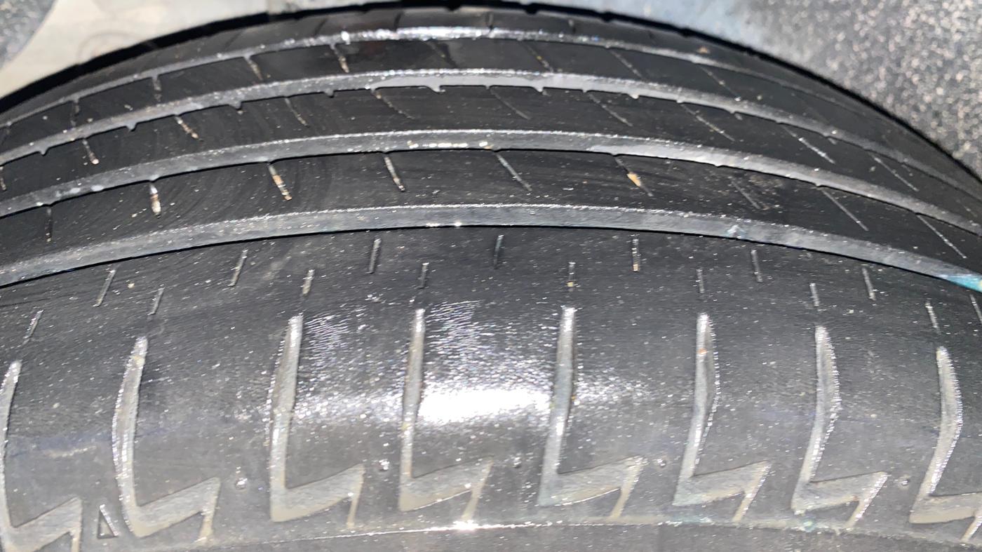 2016 Hyundai Creta SX PLUS 1.6 PETROL, Petrol, Manual, 95,571 km, Right Rear Tyre Tread