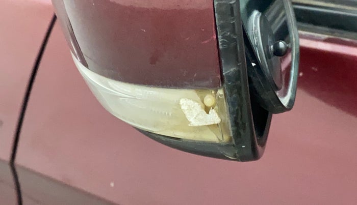 2015 Maruti Ciaz ZXI AT, Petrol, Automatic, 65,815 km, Left rear-view mirror - Indicator light has minor damage