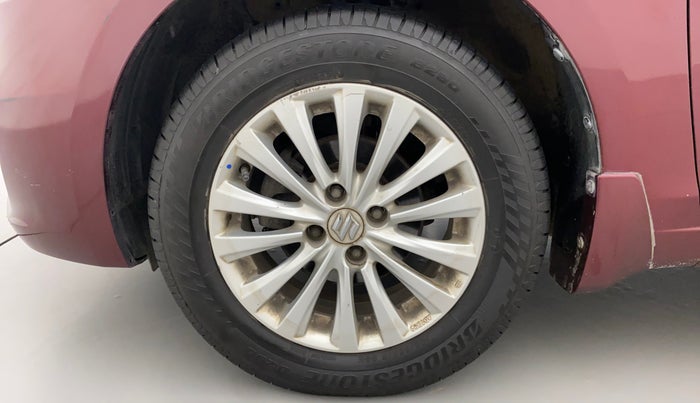 2015 Maruti Ciaz ZXI AT, Petrol, Automatic, 65,815 km, Left Front Wheel