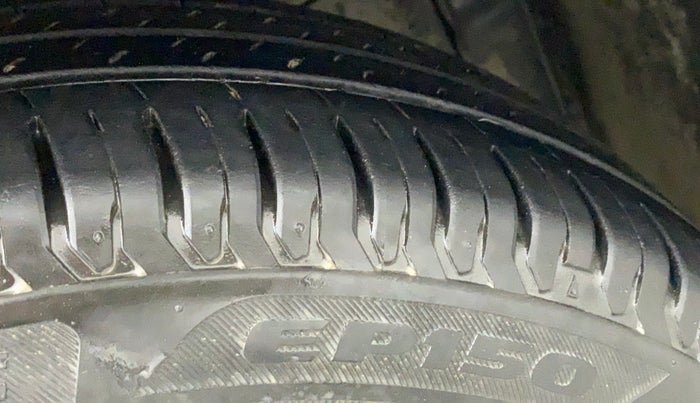 2018 Maruti Dzire ZDI PLUS AMT, Diesel, Automatic, 78,332 km, Right Front Tyre Tread