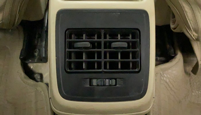 2018 Maruti Dzire ZDI PLUS AMT, Diesel, Automatic, 78,332 km, Rear AC Vents