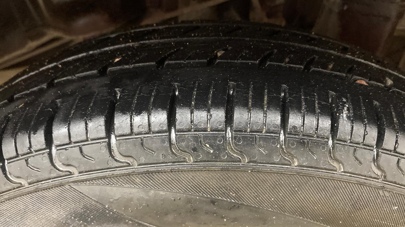 2017 Hyundai Eon D-LITE+, Petrol, Manual, 73,960 km, Left Rear Tyre Tread