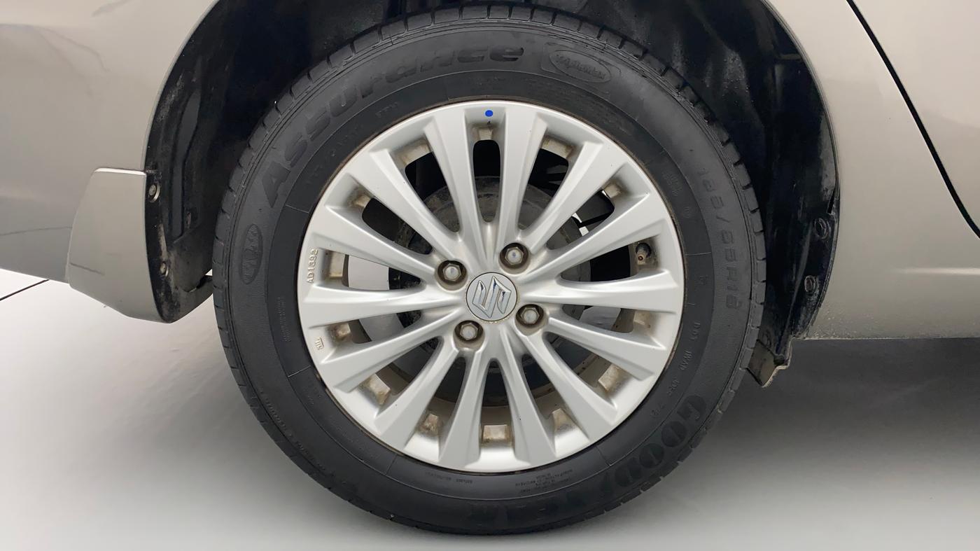2021 Maruti Ciaz ZETA 1.5 SHVS MT PETROL, Petrol, Manual, 32,694 km, Right Rear Wheel