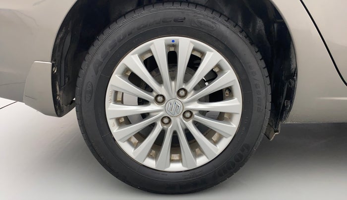 2021 Maruti Ciaz ZETA 1.5 SHVS MT PETROL, Petrol, Manual, 32,694 km, Right Rear Wheel
