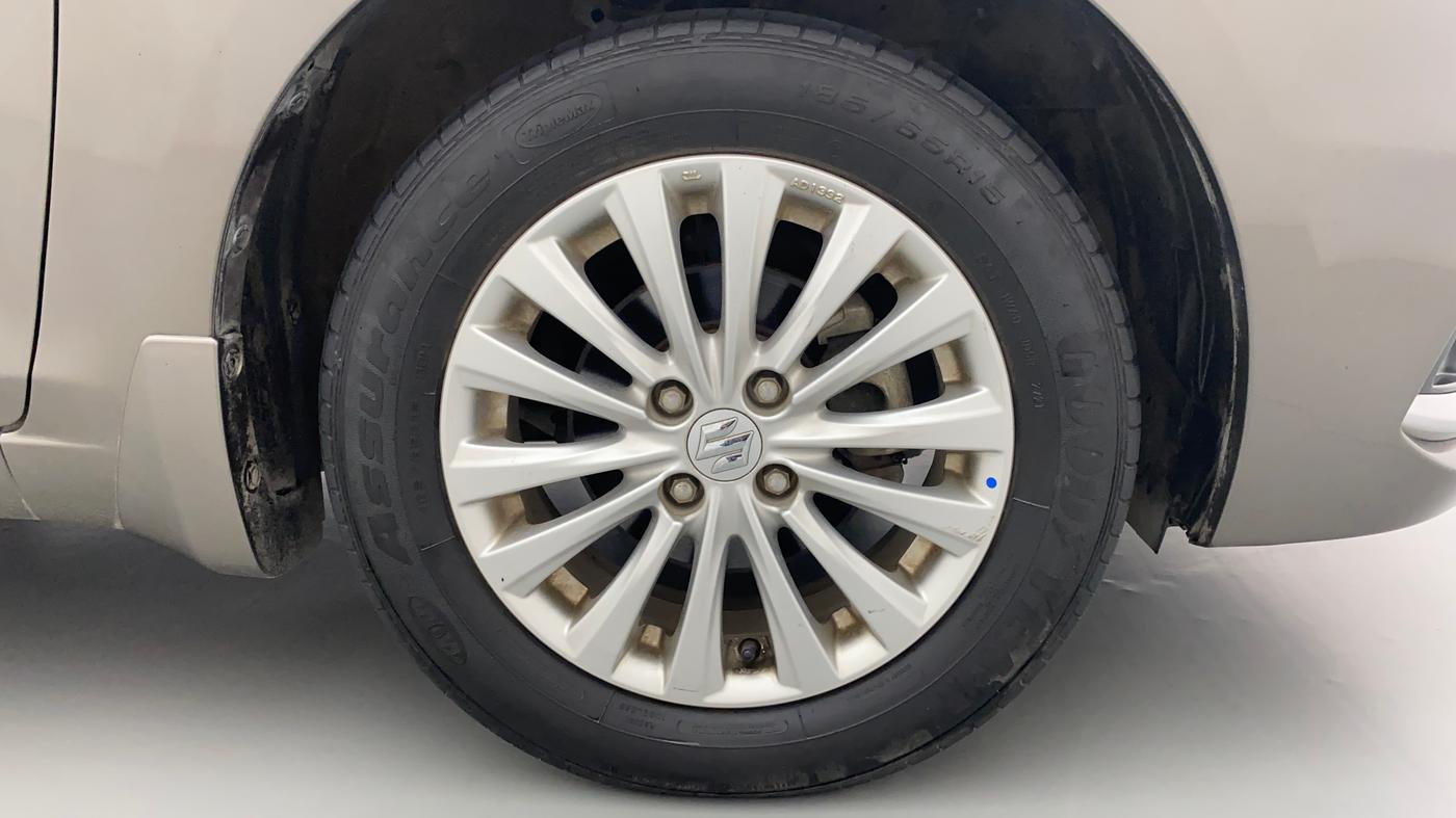 2021 Maruti Ciaz ZETA 1.5 SHVS MT PETROL, Petrol, Manual, 32,694 km, Right Front Wheel
