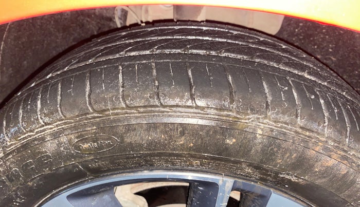2021 Tata Tiago XZ PLUS PETROL, Petrol, Manual, 14,696 km, Left Front Tyre Tread