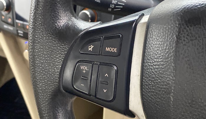 2012 Maruti Swift Dzire ZXI 1.2 BS IV, Petrol, Manual, 32,603 km, Steering wheel - Sound system control not functional
