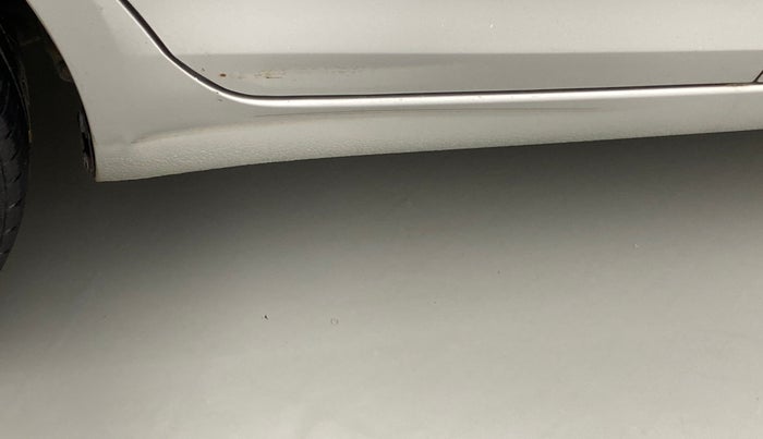 2012 Maruti Swift Dzire ZXI 1.2 BS IV, Petrol, Manual, 32,603 km, Right running board - Slightly dented