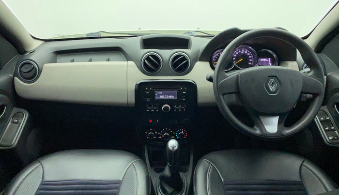 2015 Renault Duster RXL PETROL, Petrol, Manual, 32,485 km, Dashboard