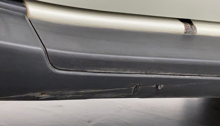 2015 Renault Duster RXL PETROL, Petrol, Manual, 32,485 km, Right running board - Minor scratches