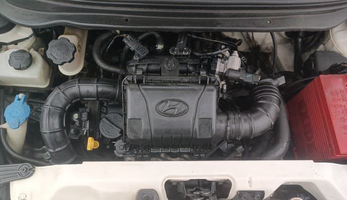 2016 Hyundai Eon SPORTZ, Petrol, Manual, 23,628 km, Engine View