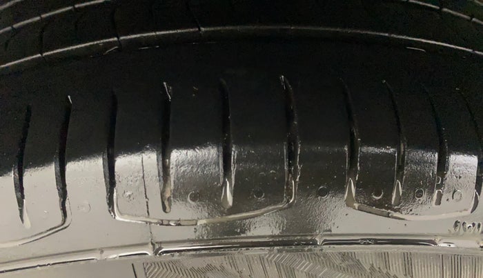 2021 Tata TIGOR XZA PLUS PETROL, Petrol, Automatic, 71,984 km, Right Rear Tyre Tread