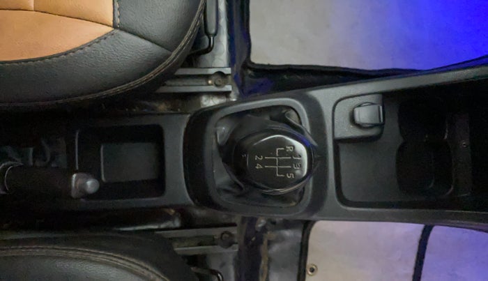 2019 Renault Kwid RXL, Petrol, Manual, 35,732 km, Gear Lever
