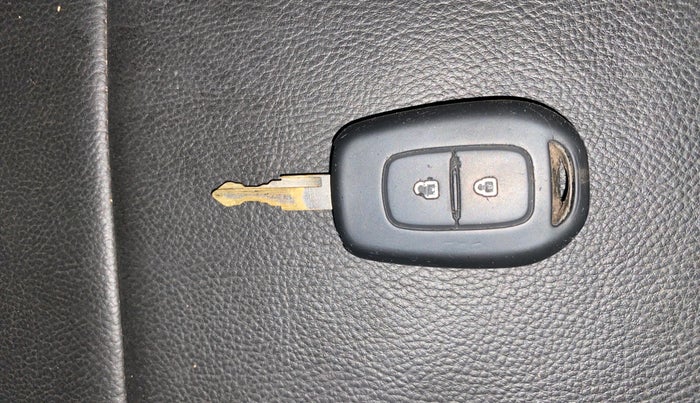 2019 Renault Kwid RXL, Petrol, Manual, 35,732 km, Key Close Up
