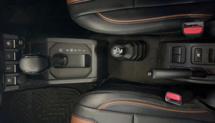 2023 Maruti JIMNY ZETA ALL GRIP PRO AT, Petrol, Automatic, 31,505 km, Gear Lever