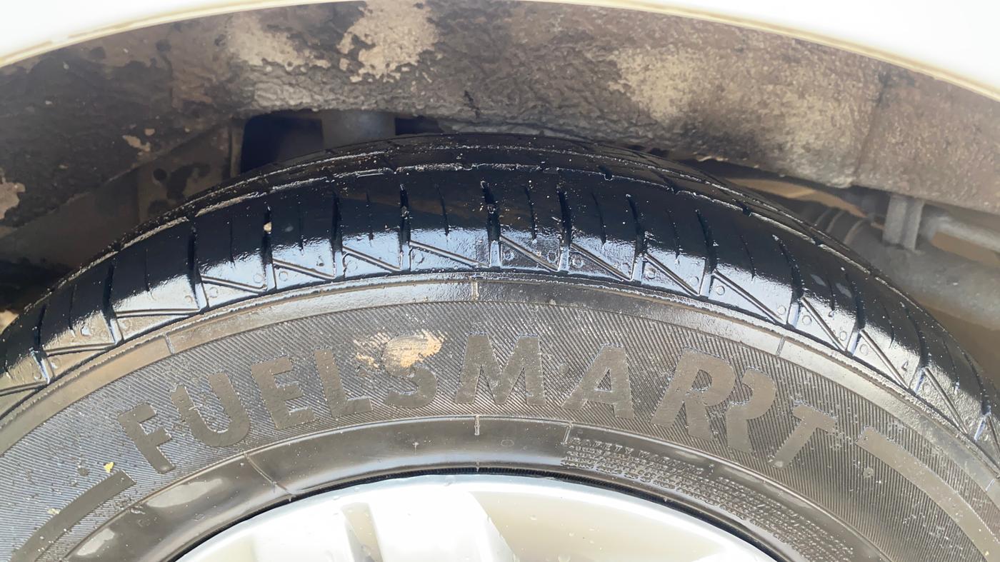 2020 Maruti Alto VXI, CNG, Manual, 65,761 km, Left Rear Tyre Tread