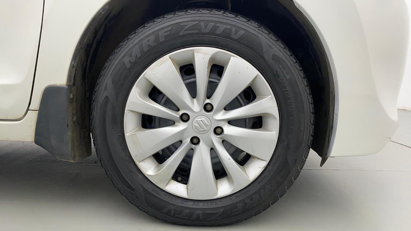 2016 Maruti Baleno DELTA PETROL 1.2, Petrol, Manual, 50,614 km, Right Front Wheel