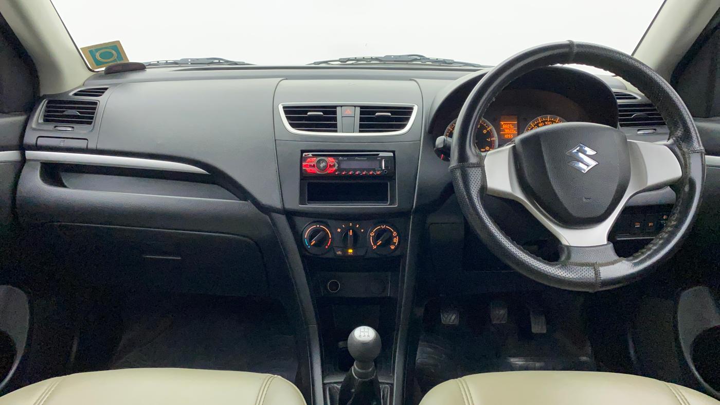 2012 Maruti Swift VXI, Petrol, Manual, 78,622 km, Dashboard
