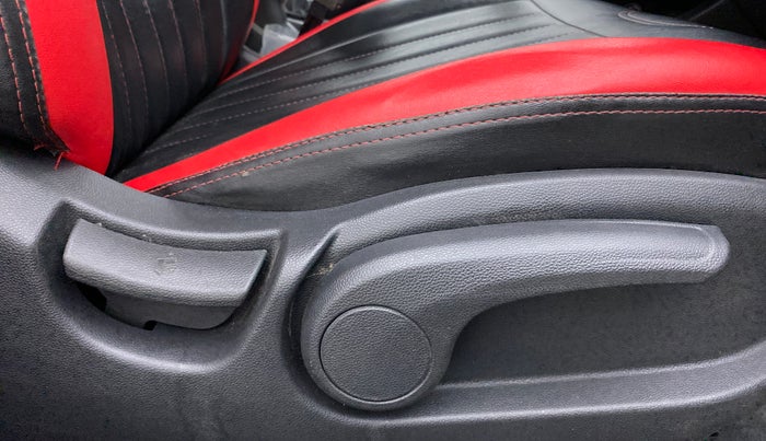2019 Hyundai Elite i20 1.2 SPORTS PLUS VTVT, Petrol, Manual, 23,994 km, Driver Side Adjustment Panel